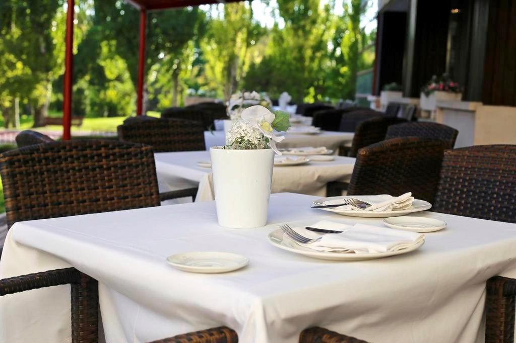 Hotel Torremangana Куенка Екстериор снимка