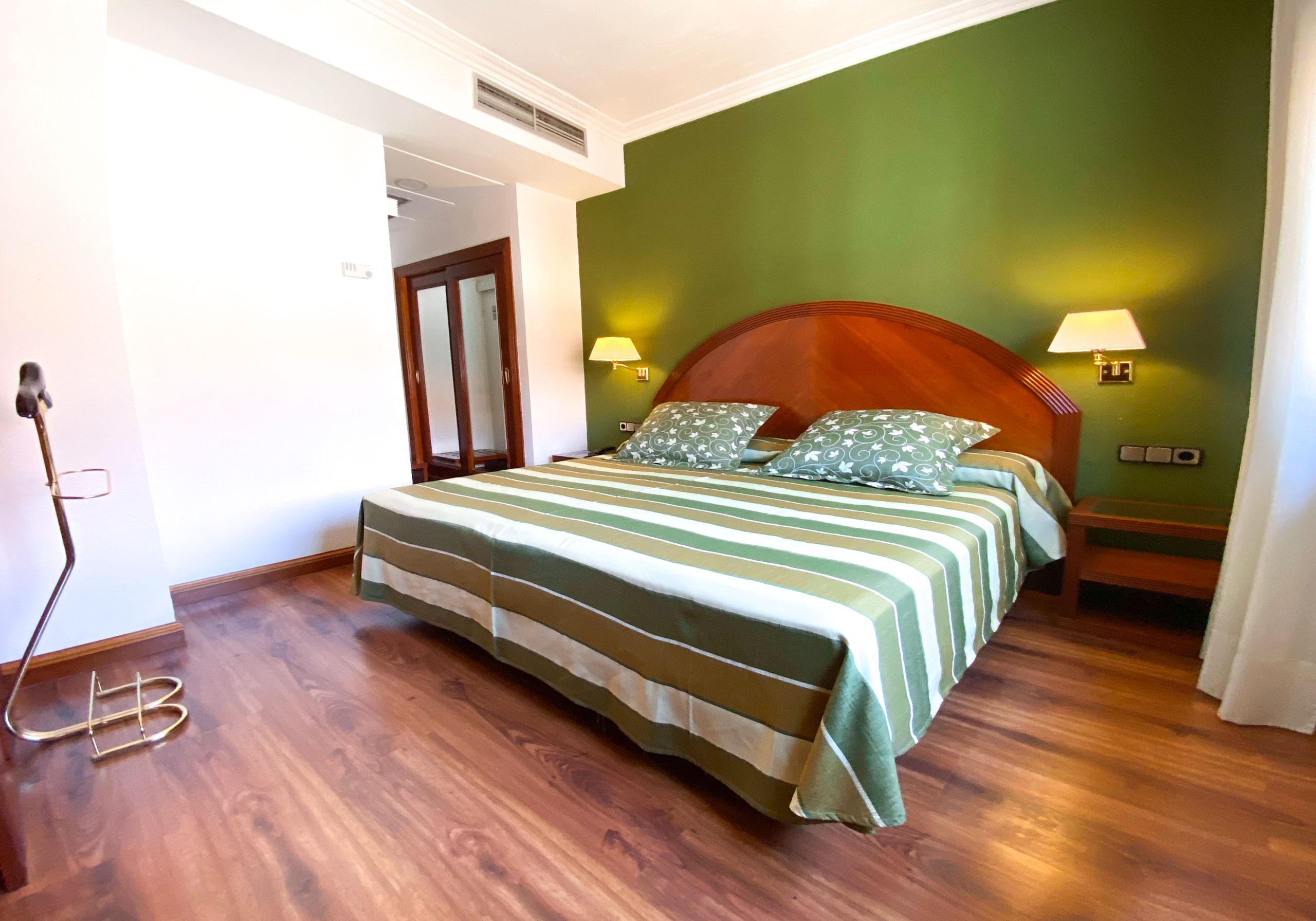Hotel Torremangana Куенка Екстериор снимка