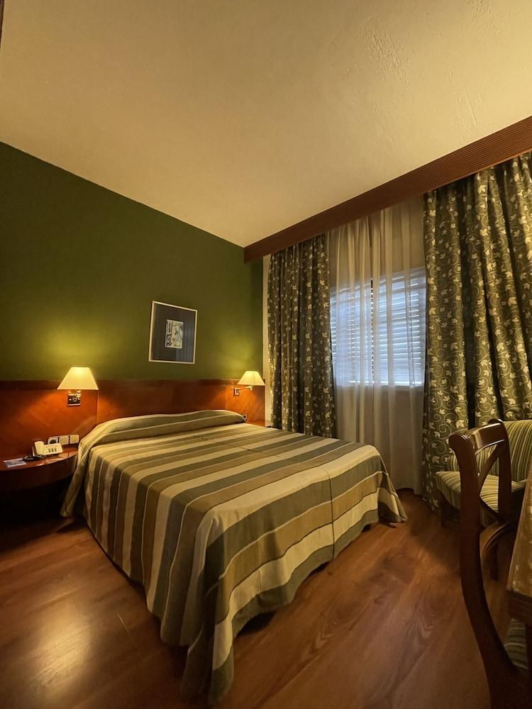 Hotel Torremangana Куенка Екстериор снимка