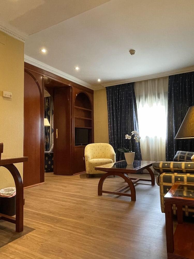Hotel Torremangana Куенка Екстериор снимка